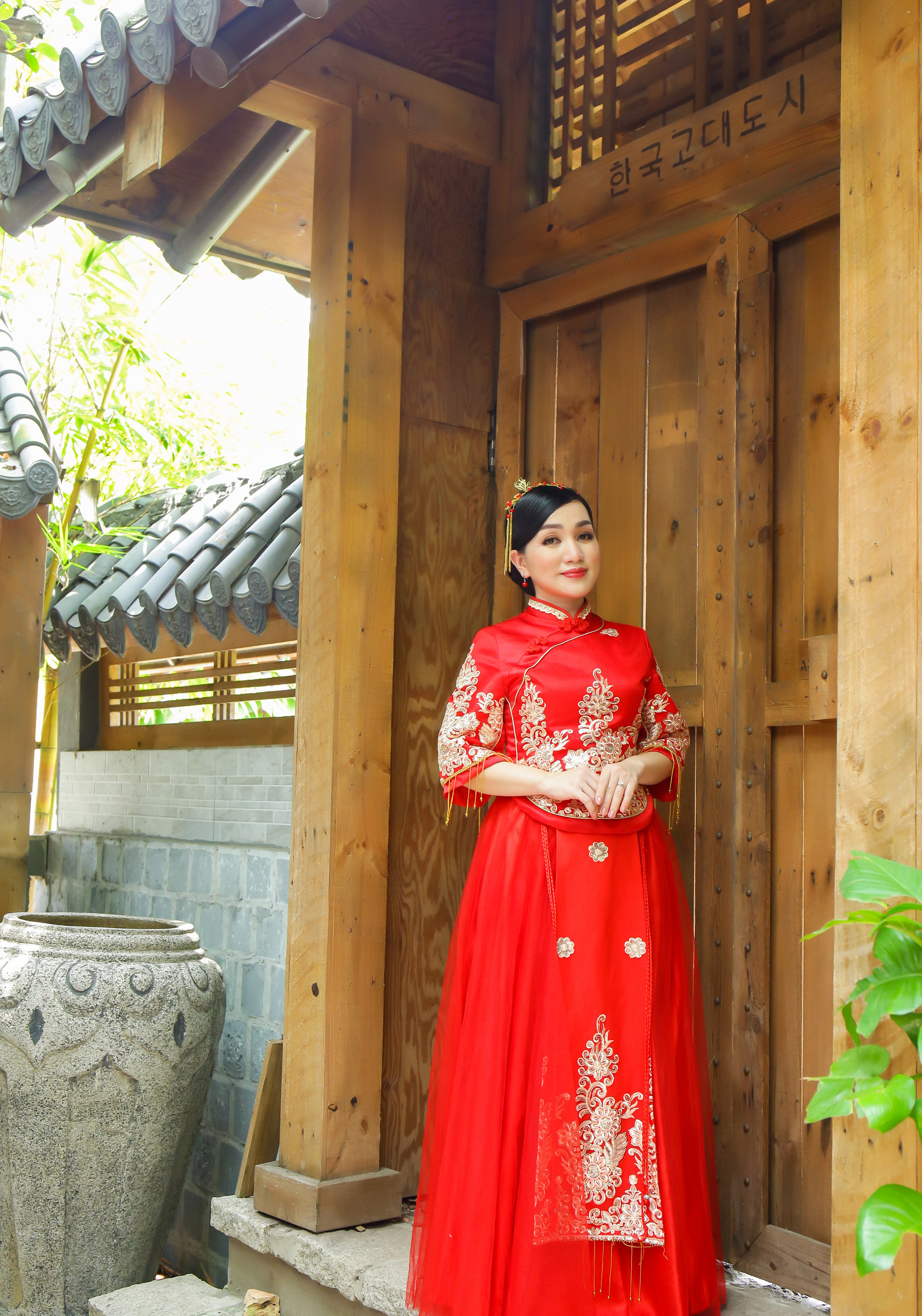 Ca sĩ Hà Vân chơi khô máu với Phận đời xa quê - Ảnh 1.
