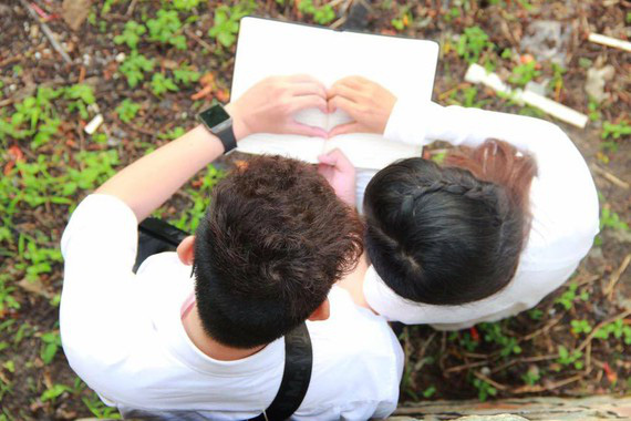 T&igrave;nh y&ecirc;u lệch tuổi - Ảnh 1.