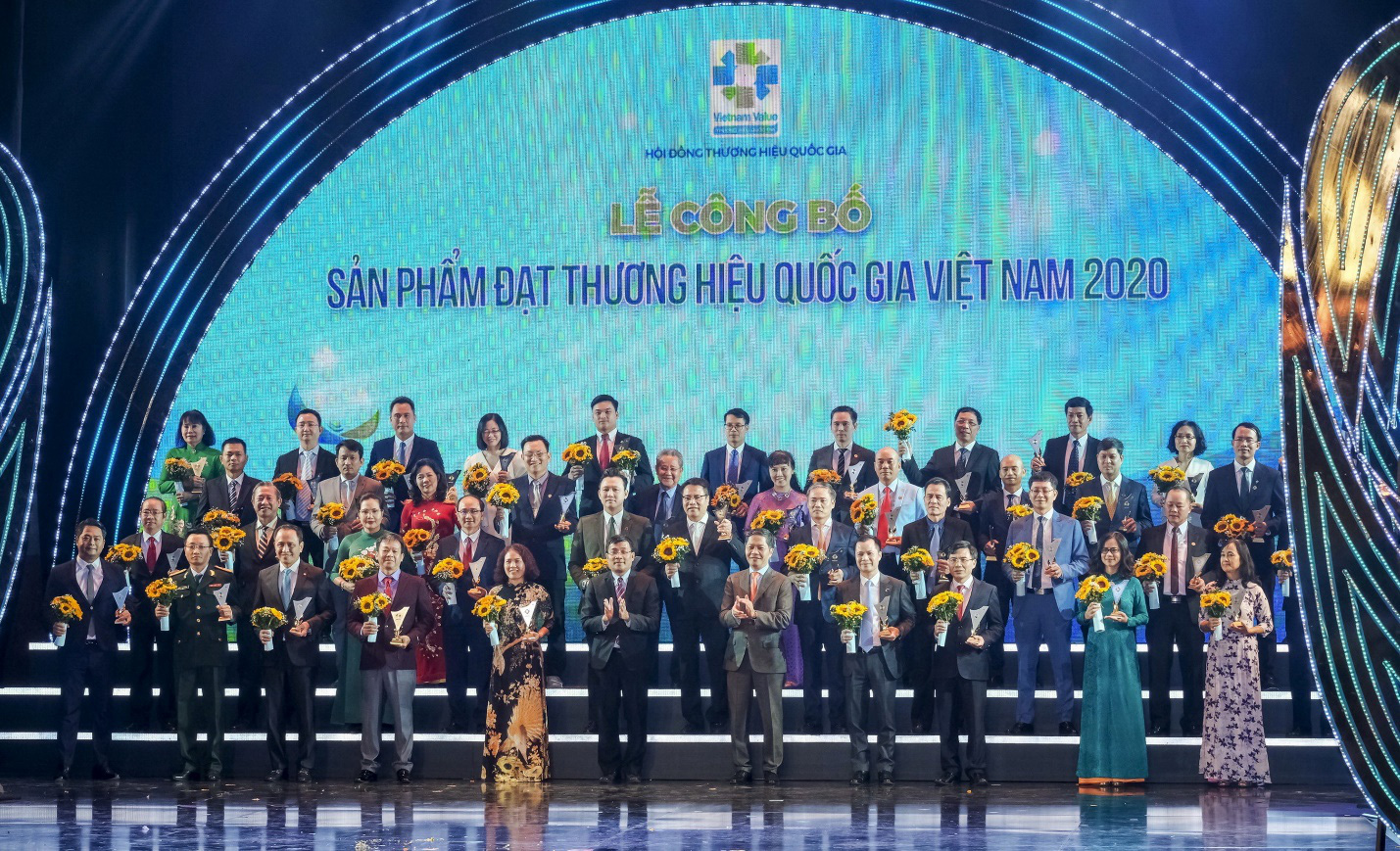PV GAS tiếp tục nhận vinh danh Thương hiệu Quốc gia năm 2020