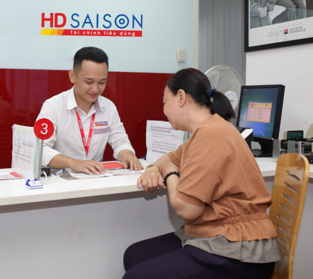 HD SAISON giảm lãi suất vay tiêu dùng cho người dân tại khu vực bị ảnh hưởng bởi bão lũ - Ảnh 1.