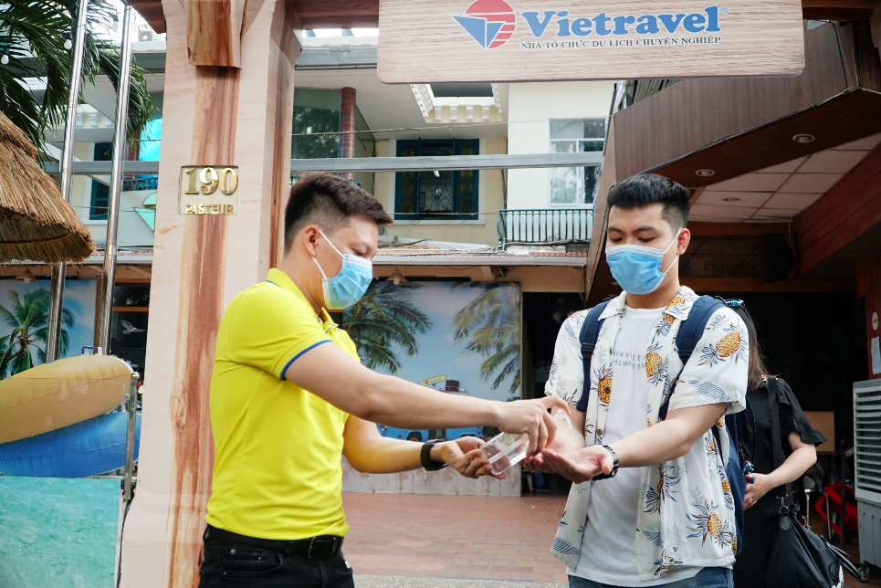 Biến kỳ nghỉ lễ th&agrave;nh chuyến đi t&aacute;i tạo năng lượng, đ&oacute;n mọi điều may - Ảnh 4.