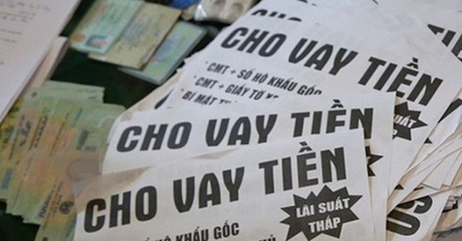 Cuối năm, công nhân dễ sa bẫy "tín dụng đen"