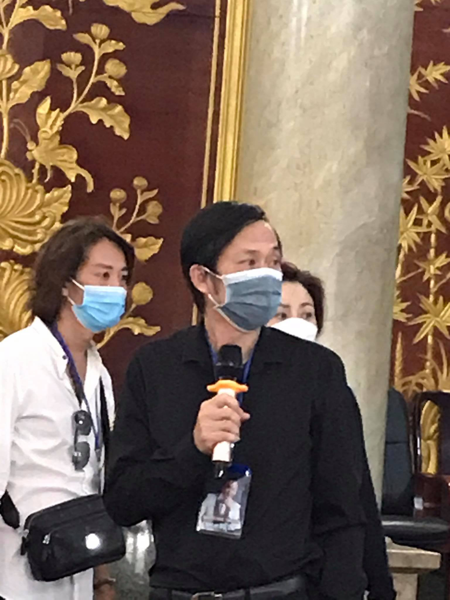 H&agrave;ng ng&agrave;n người đến tiễn đưa danh h&agrave;i Ch&iacute; T&agrave;i - Ảnh 5.