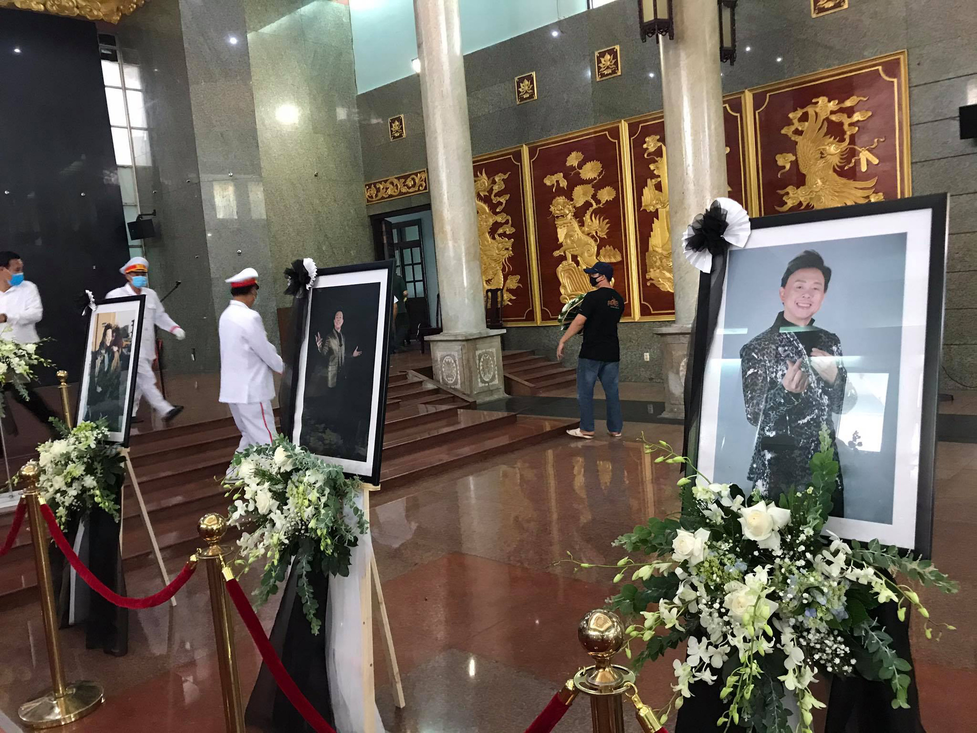 H&agrave;ng ng&agrave;n người đến tiễn đưa danh h&agrave;i Ch&iacute; T&agrave;i - Ảnh 3.