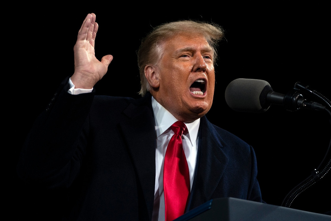 Tổng thống Trump "tung hỏa mù" về việc tái tranh cử năm 2024