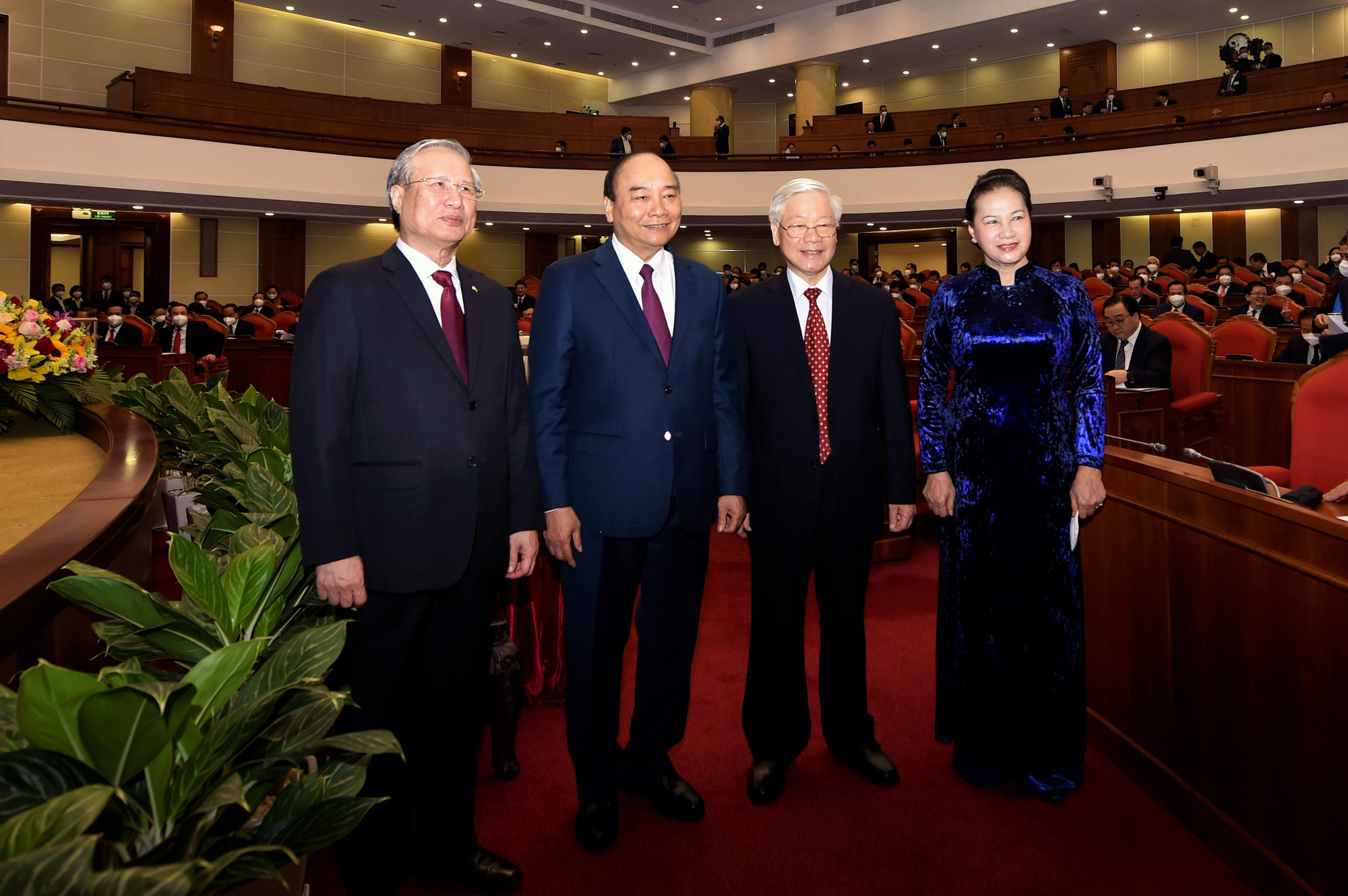Khai mạc Hội nghị Trung ương 14, giới thiệu nh&acirc;n sự tham gia Bộ Ch&iacute;nh trị, Ban B&iacute; thư kh&oacute;a XIII - Ảnh 4.