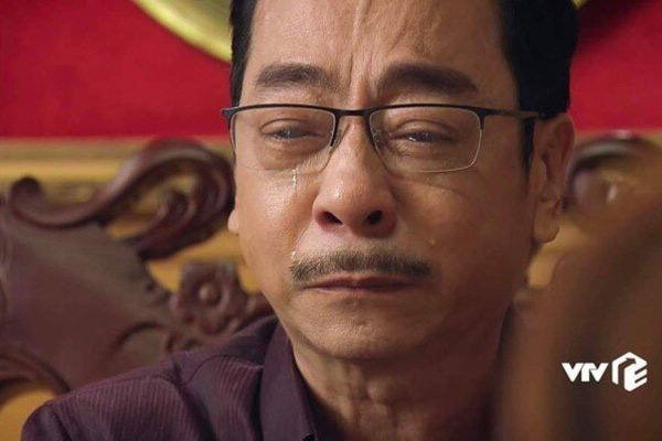 NSND Ho&agrave;ng Dũng tuổi 64: Nhiều đ&ecirc;m t&ocirc;i chỉ ngủ được 2 tiếng - Ảnh 4.