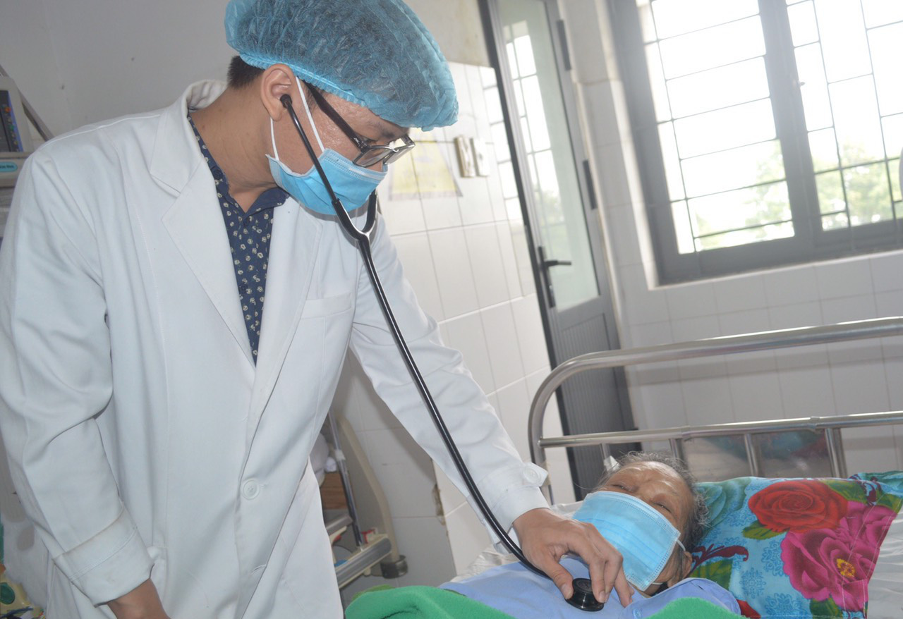 Trong 2 ngày, Bệnh viện ở miền Tây cứu sống 10 bệnh nhân nhồi máu cơ tim