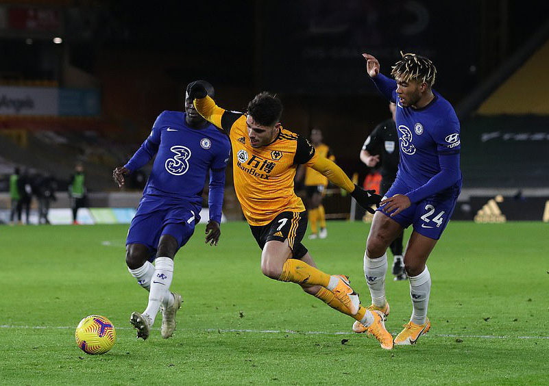 Chelsea trắng tay trước Wolverhampton ph&uacute;t b&ugrave; giờ, Lampard sốc nặng  - Ảnh 5.