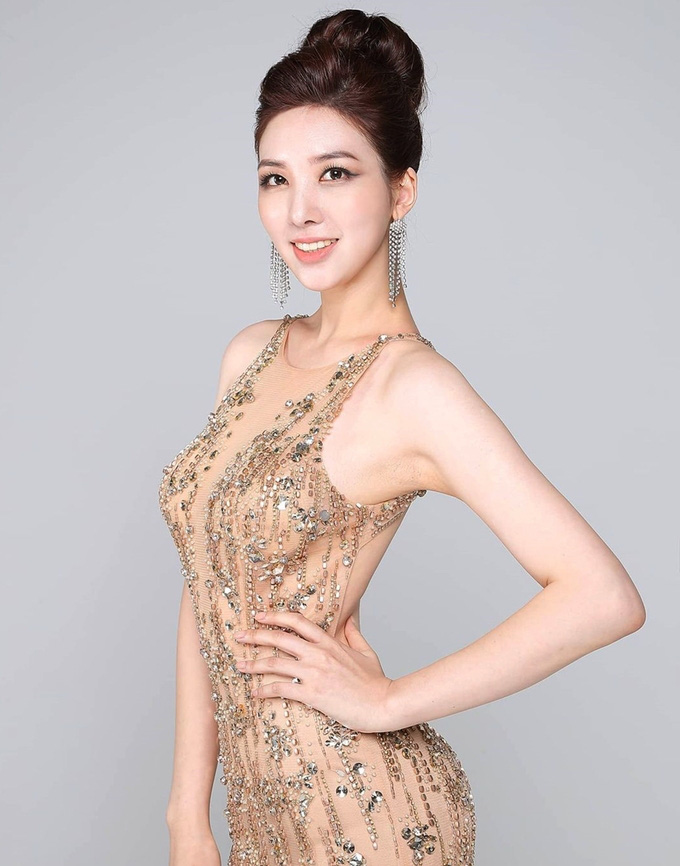 Cận cảnh người mẫu được chỉ định l&agrave;m t&acirc;n Hoa hậu Ho&agrave;n vũ xứ Kim Chi - Ảnh 3.