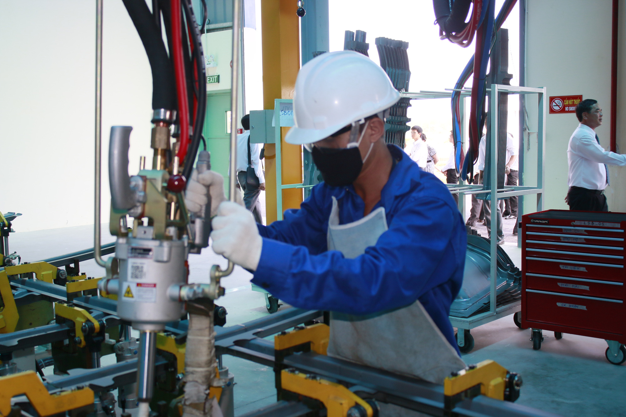 Các hình thức trả lương cho người lao động từ 1-2-2021