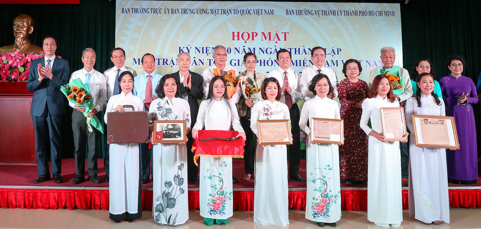 &Ocirc;n lại truyền thống Mặt trận D&acirc;n tộc giải ph&oacute;ng miền Nam Việt Nam - Ảnh 1.