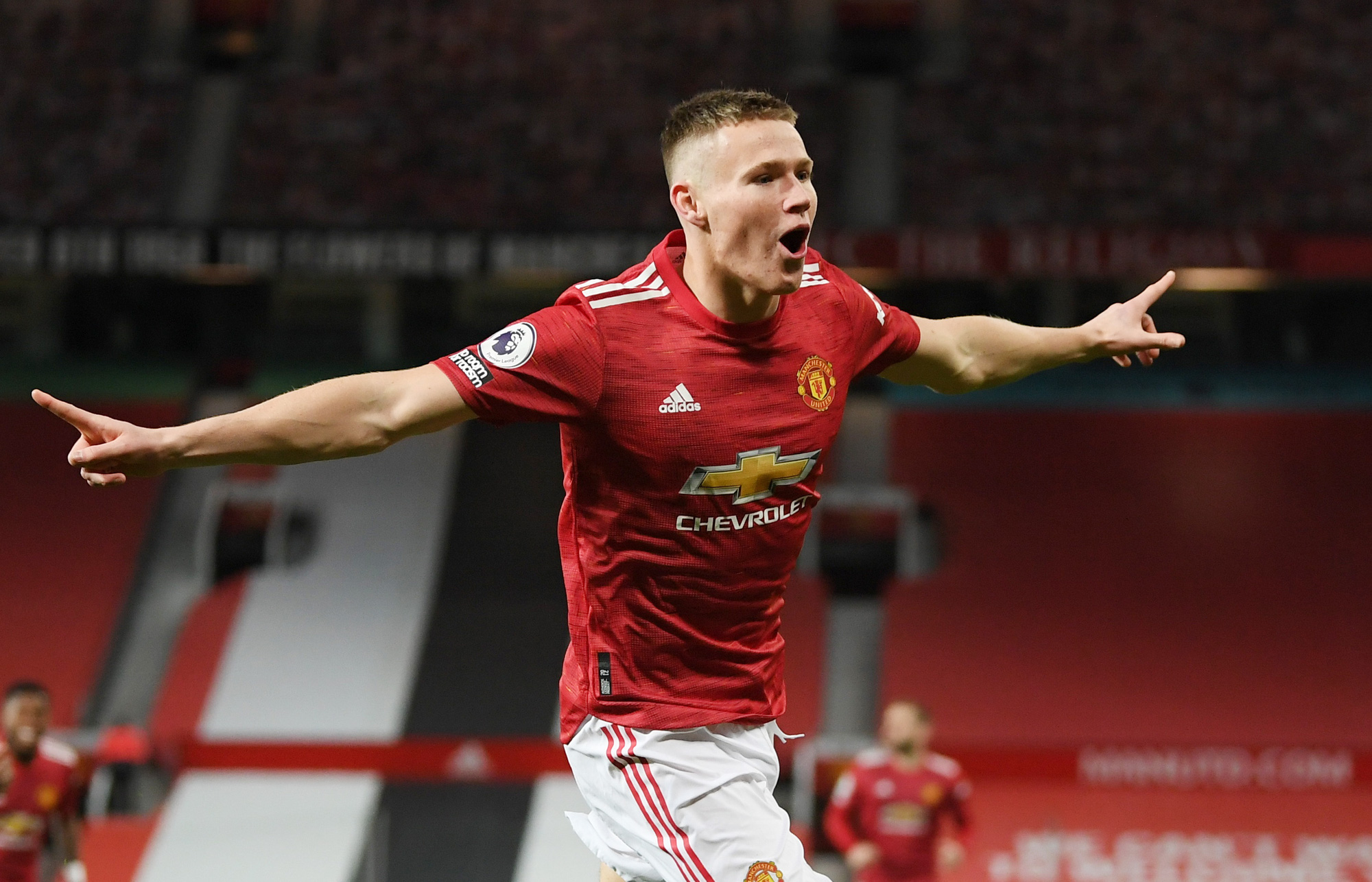 Mở đại tiệc bàn thắng ở Old Trafford, Man United bay cao Top 3 Ngoại hạng Anh