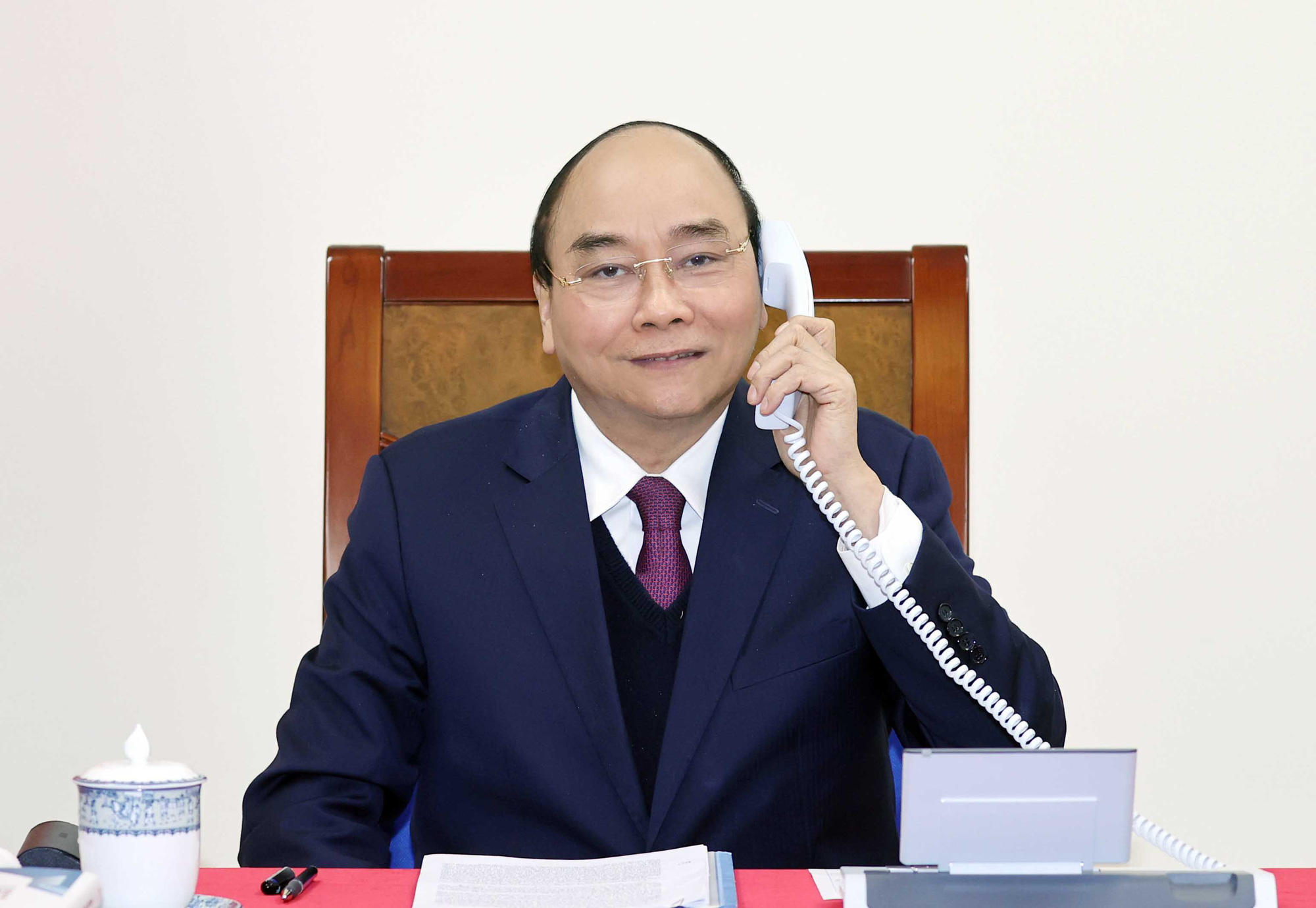 Thủ tướng Nguyễn Xuân Phúc trao đổi với Tổng thống Mỹ Donald Trump về "thao túng tiền tệ"