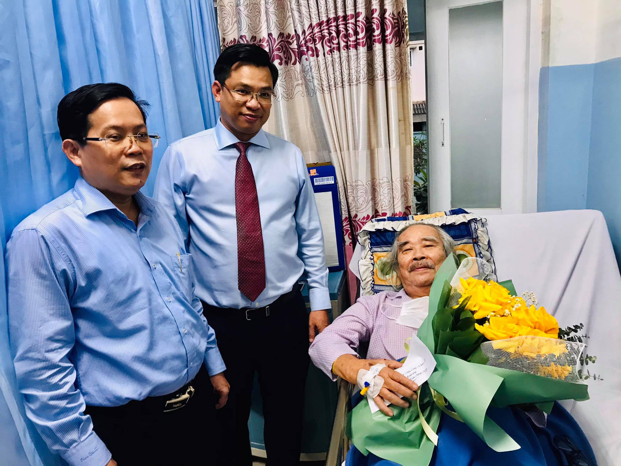 Chương trình "Mai Vàng nhân ái" thăm và thanh toán toàn bộ viện phí cho NSND Trần Minh Ngọc