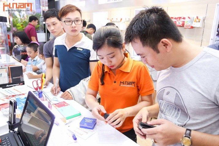 Mừng Giáng sinh, Hnammobile ưu đãi 70%