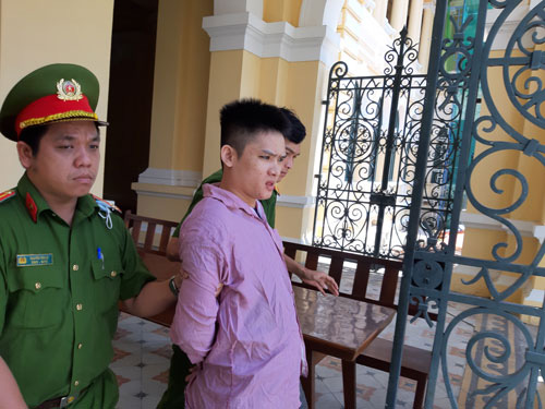Nuốt nỗi đau, tha thứ cho kẻ giết con - Ảnh 1.