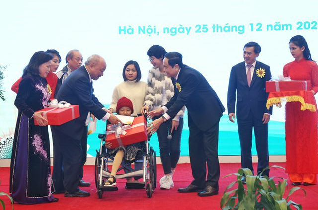 Kh&aacute;m s&agrave;ng lọc, ph&aacute;t hiện sớm bệnh ung thư cho hơn 72.000 người - Ảnh 1.