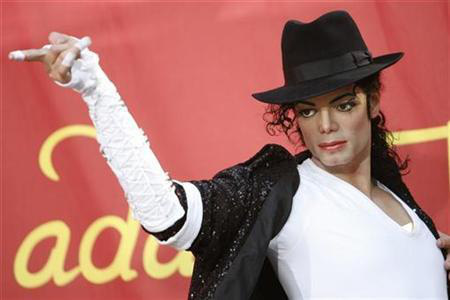 Bán giá rẻ trang trại thần tiên của Michael Jackson - Ảnh 4.