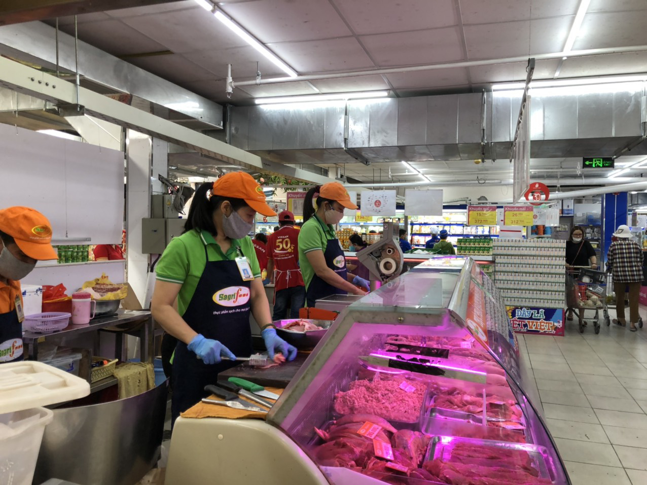 Cử tri TP HCM mong chính quyền kiểm soát chặt hơn nữa an toàn thực phẩm Tết