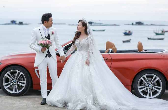 Sao ngoại, sao Việt nên duyên chồng vợ năm 2020