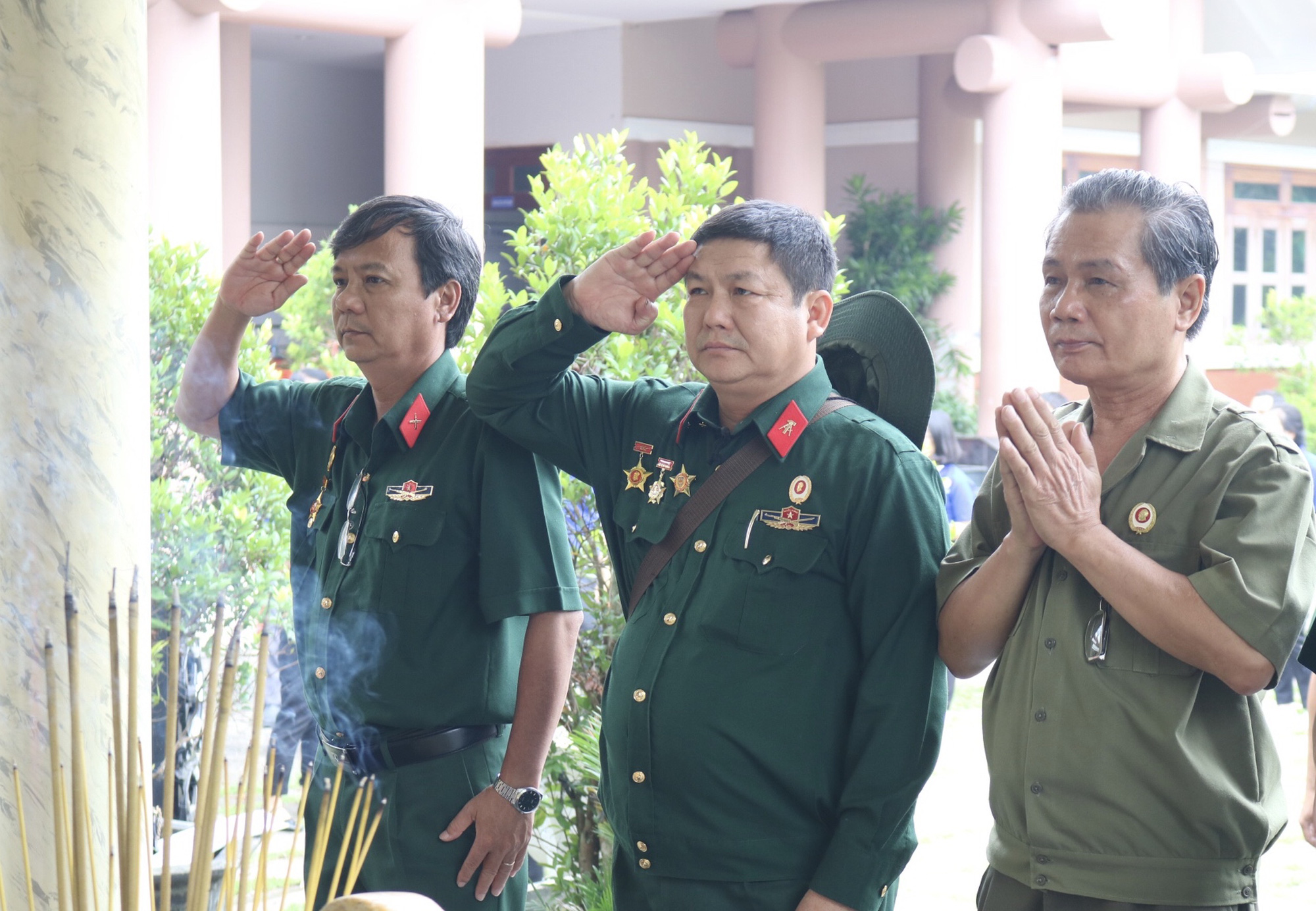 Giáo dục truyền thống qua Hội trại truyền thống "Lá Trung Quân"