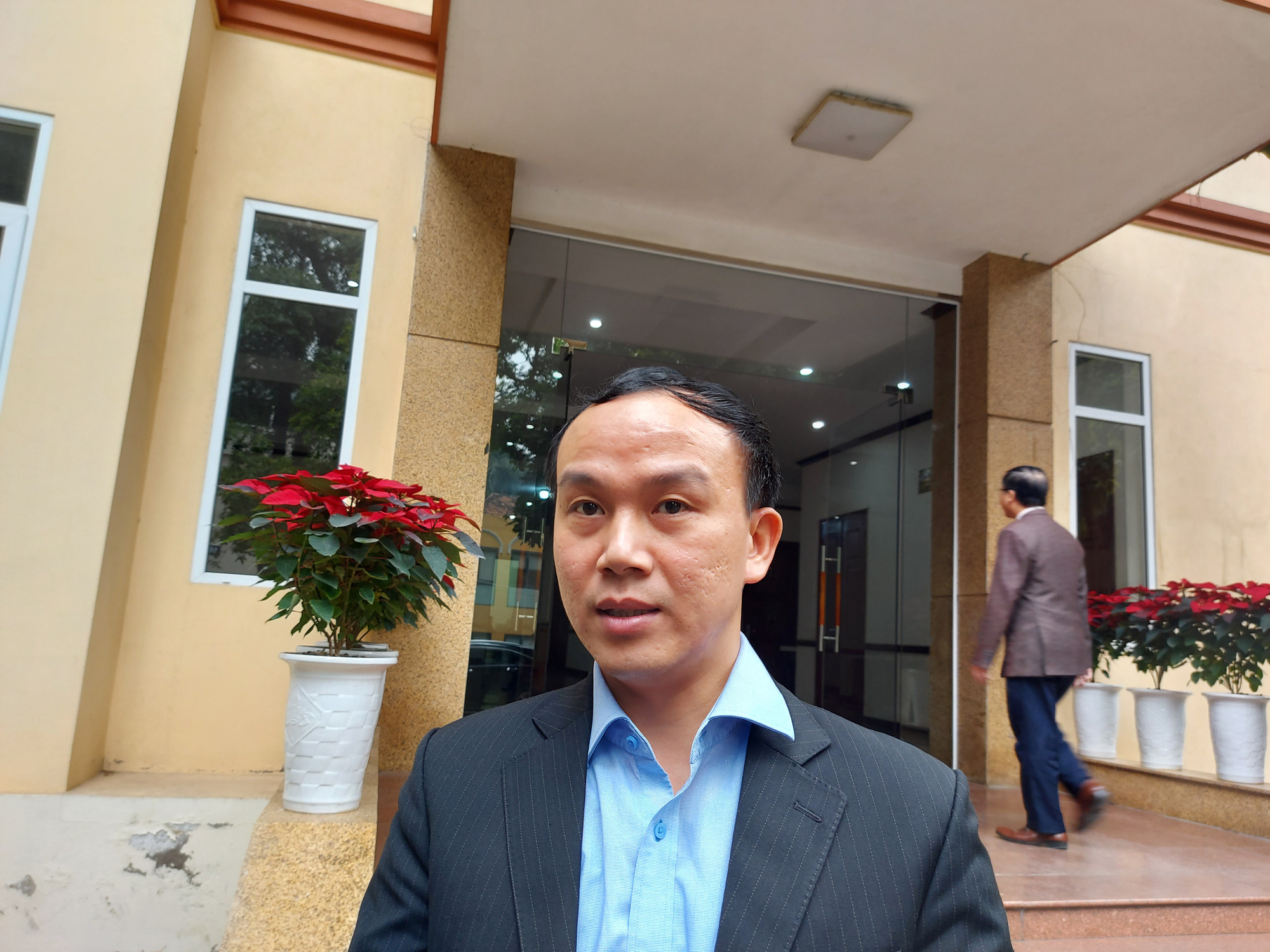 Kh&ocirc;ng kh&iacute; lạnh rất mạnh tr&agrave;n về, miền Bắc r&eacute;t buốt v&agrave; băng gi&aacute; dịp Tết Dương lịch - Ảnh 1.