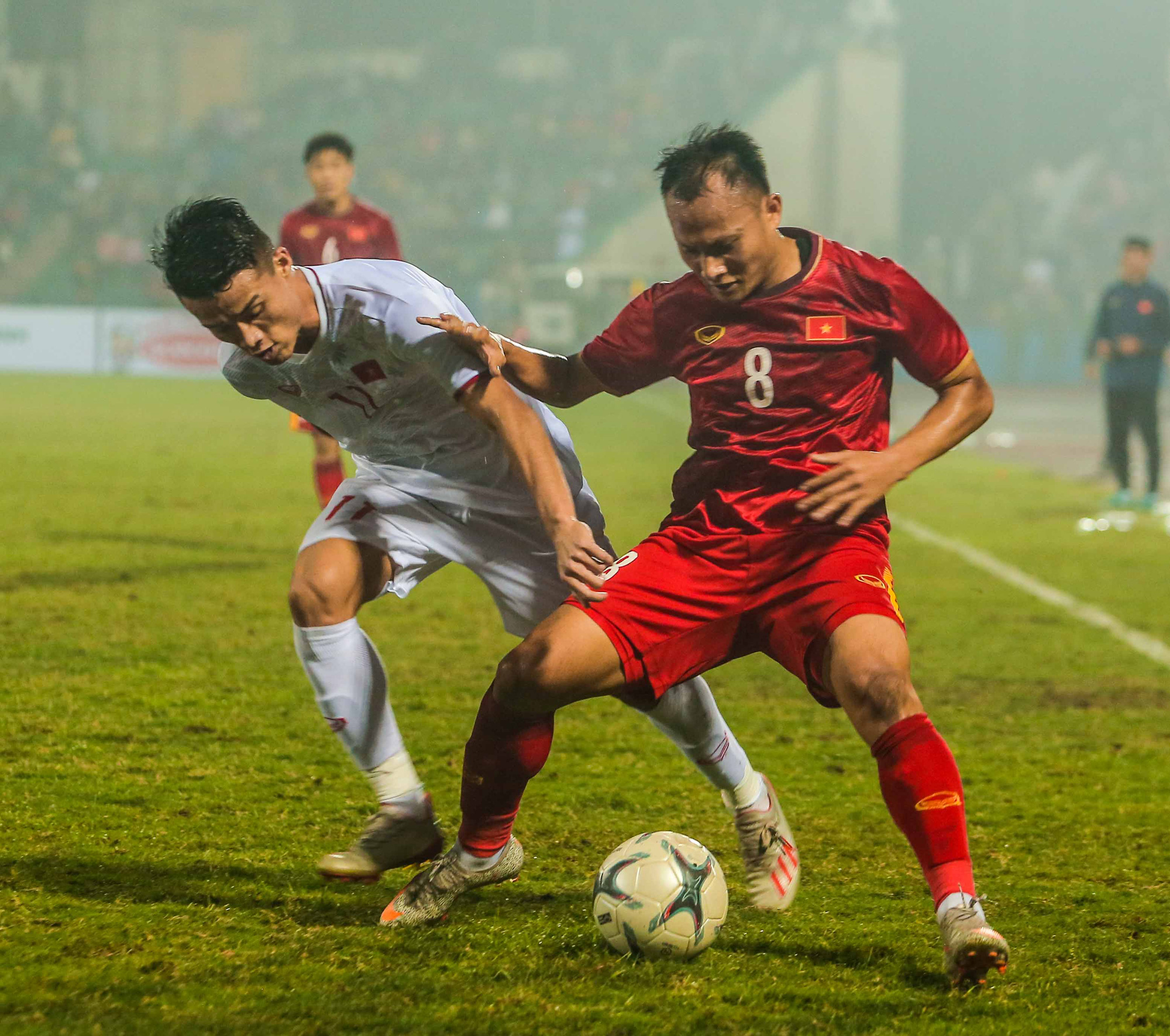 Quang Hải ghi b&agrave;n, đội tuyển Việt Nam ho&agrave; đ&agrave;n em U22 Việt Nam - Ảnh 15.