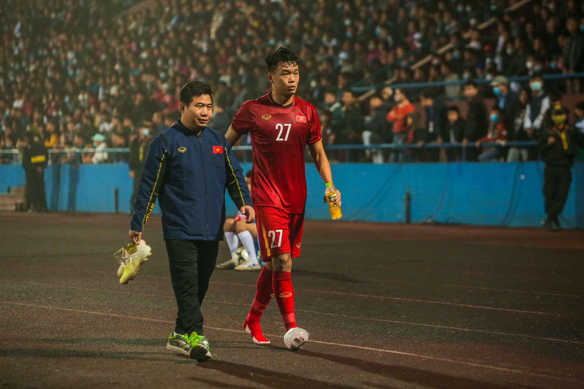 Quang Hải ghi b&agrave;n, đội tuyển Việt Nam ho&agrave; đ&agrave;n em U22 Việt Nam - Ảnh 16.