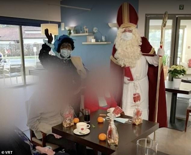 “Ông già Noel” đến thăm, 18 người thiệt mạng vì Covid-19