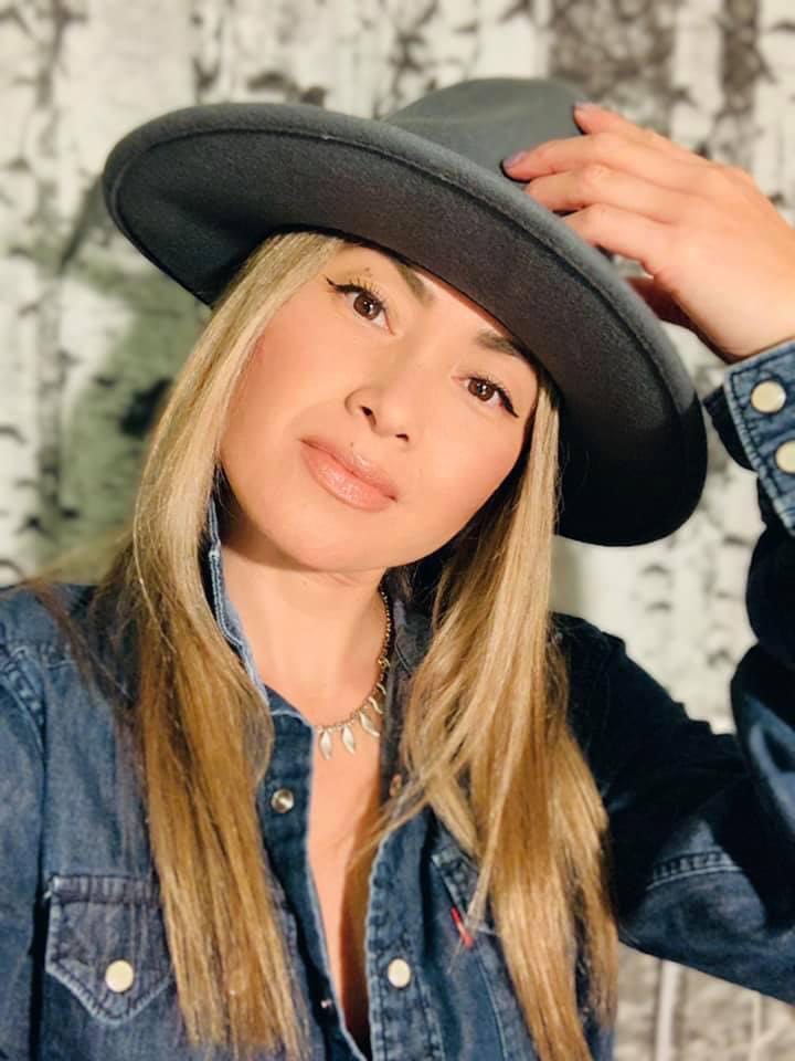 Rapper Việt - Lady Dang khuấy động l&agrave;ng rapper &Acirc;u Mỹ - Ảnh 1.