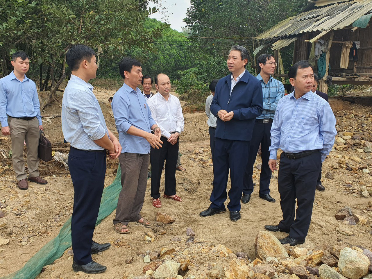 Vụ k&ecirc;nh 4.300 tỉ đồng bất ngờ đứt g&atilde;y: Y&ecirc;u cầu khắc phục trong 3 ng&agrave;y - Ảnh 1.