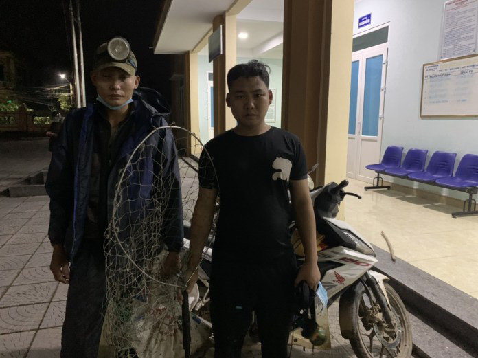 Quảng Bình: Bắt 2 “cẩu tặc” chuyên trộm chó, mèo của người dân Ba Đồn