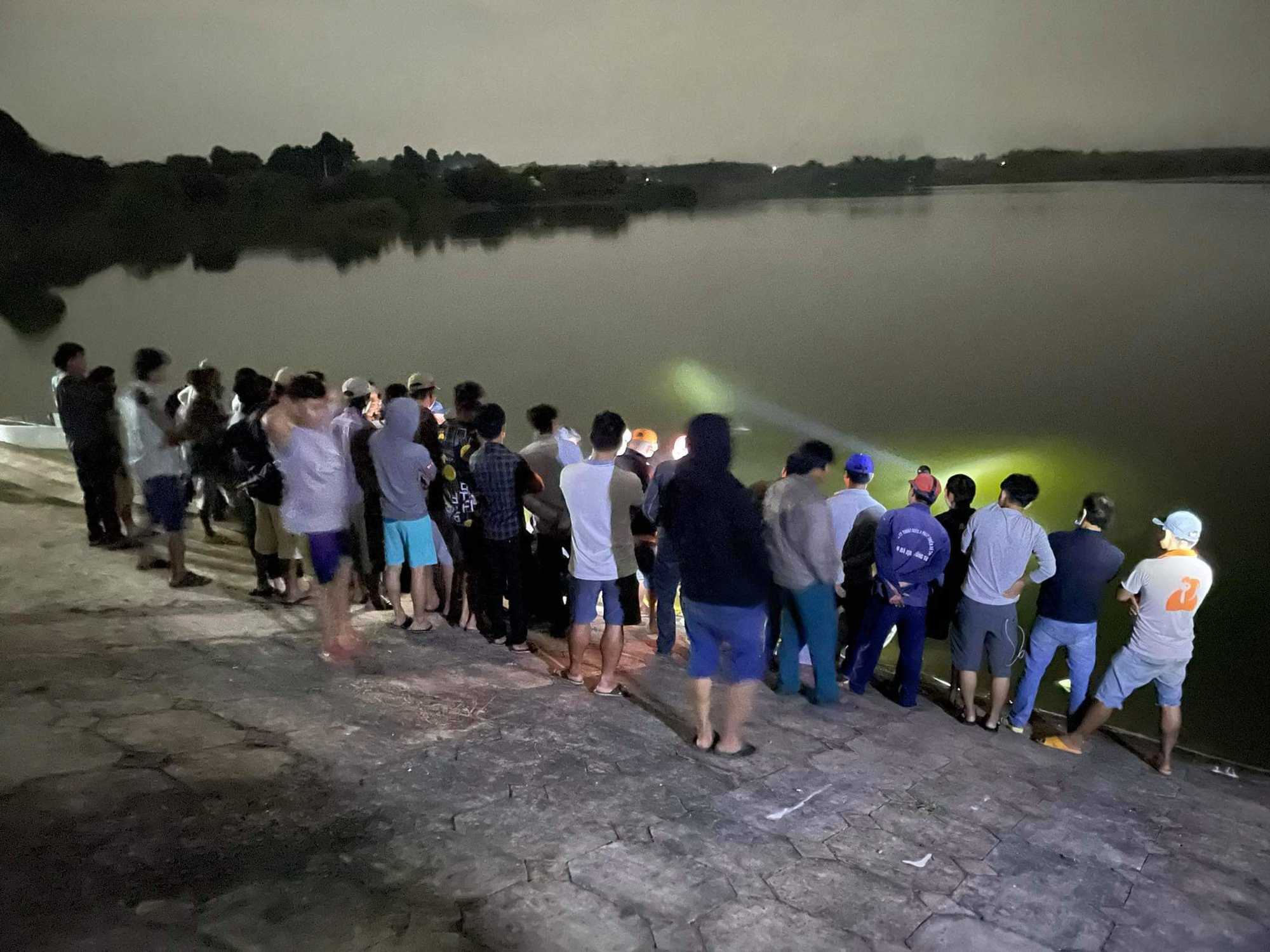 Tìm thấy thi thể người phụ nữ mất tích khi đi thể dục cùng chồng - Ảnh 1.