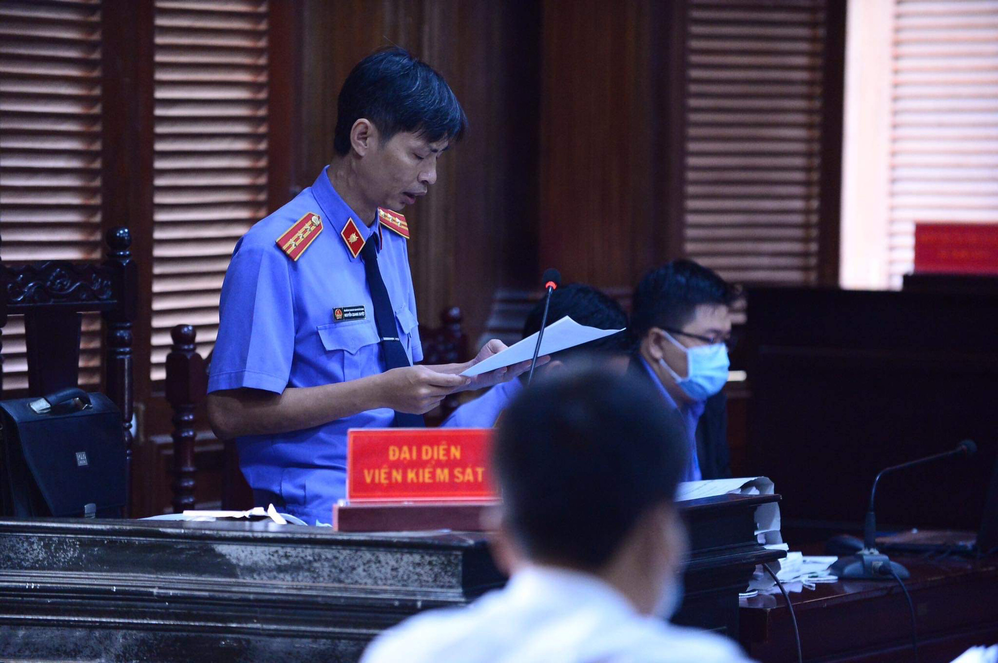 TAND TP HCM nhận định về cựu ph&oacute; ch&aacute;nh &aacute;n TAND quận 4 c&oacute; h&agrave;nh vi x&acirc;m phạm chỗ ở - Ảnh 2.