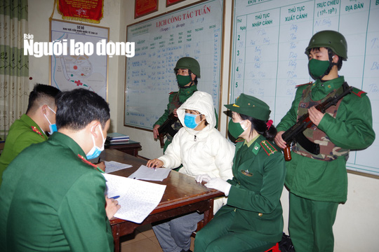 Bí mật trong 3 "thùng hàng ký gửi" khiến 50 trinh sát phải đeo bám hơn 200 km