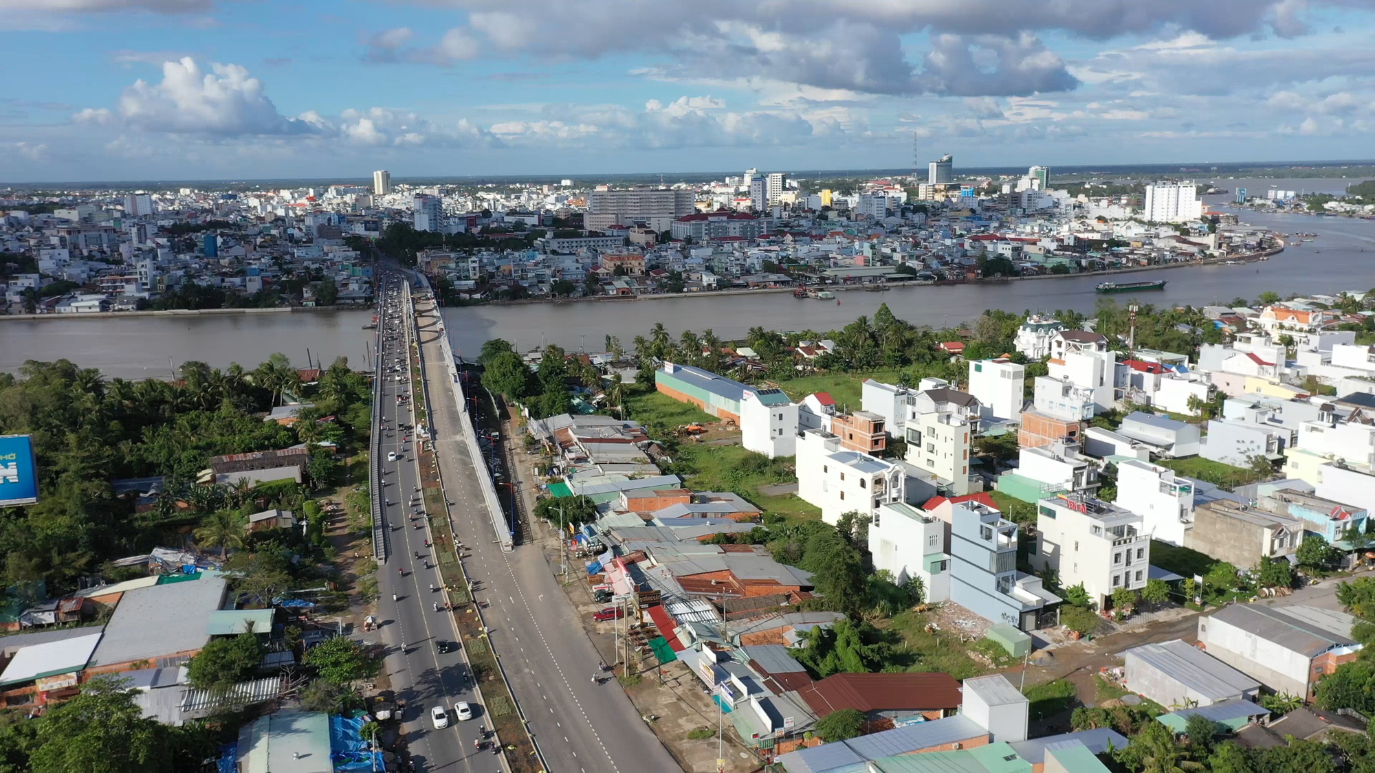 Thông xe cây cầu huyết mạch ra vào nội ô Cần Thơ - Ảnh 4.