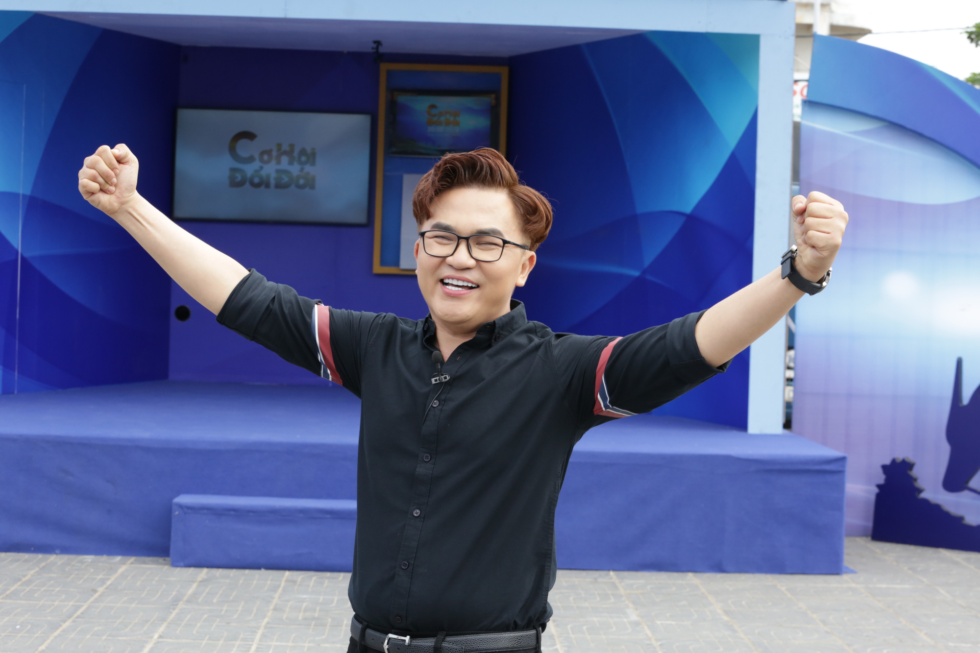 Chương tr&igrave;nh cuối c&ugrave;ng của nghệ sĩ Ch&iacute; T&agrave;i l&ecirc;n s&oacute;ng truyền h&igrave;nh - Ảnh 4.