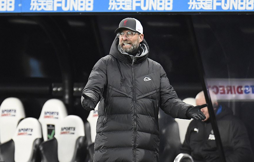 Tottenham bị hủy trận, Liverpool rơi điểm kh&oacute; ngờ trước Newcastle - Ảnh 5.
