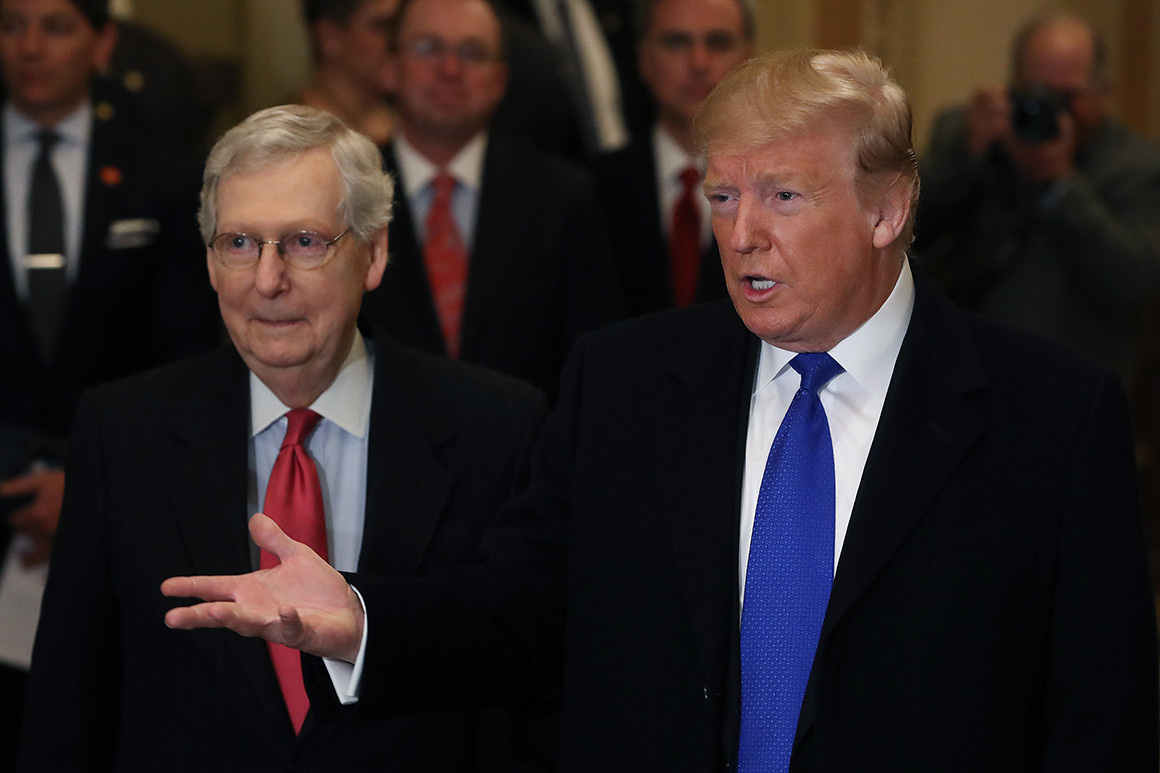 Lãnh đạo Cộng hòa tại Thượng viện “kình” ông Trump những ngày cuối cùng