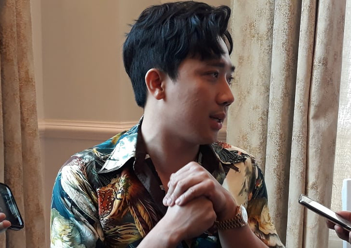 Trấn Thành đầu tư gần 1 triệu USD cho “Bố già”