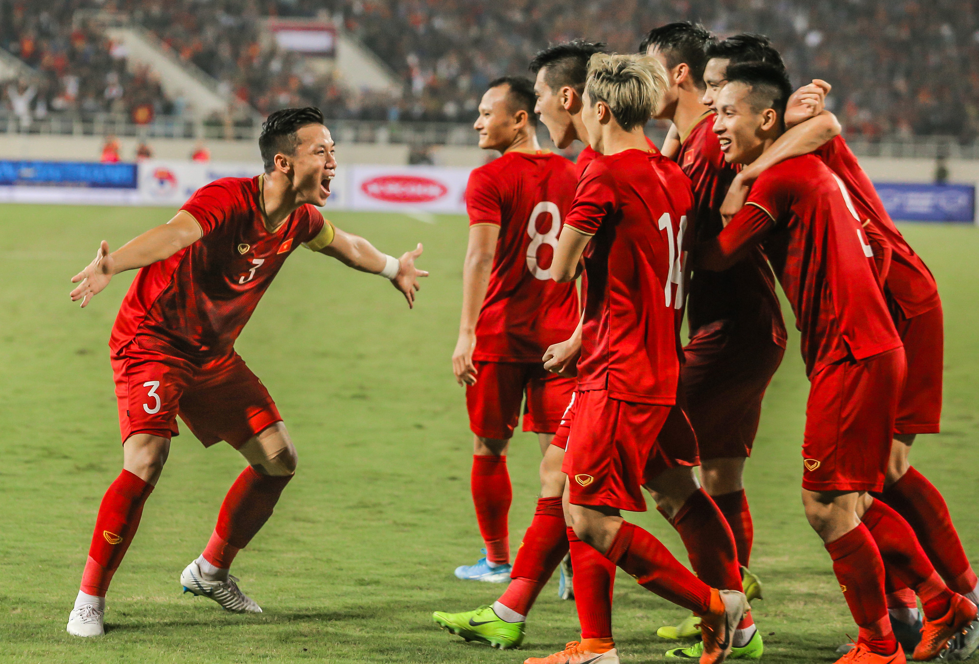 Khả năng dời lịch trận giao hữu đội tuyển Việt Nam - U22 Việt Nam trên sân Thống Nhất