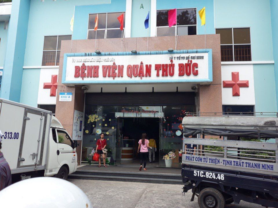 Cho rằng bệnh nhân chết bất thường, người nhà gây náo loạn Bệnh viện Thủ Đức