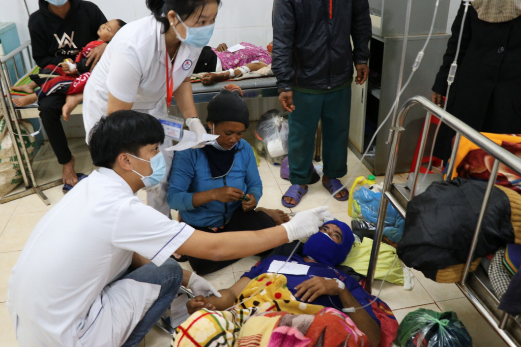 Sở Y tế Gia Lai th&ocirc;ng tin vụ ăn x&ocirc;i từ thiện, nhập viện tập thể - Ảnh 2.