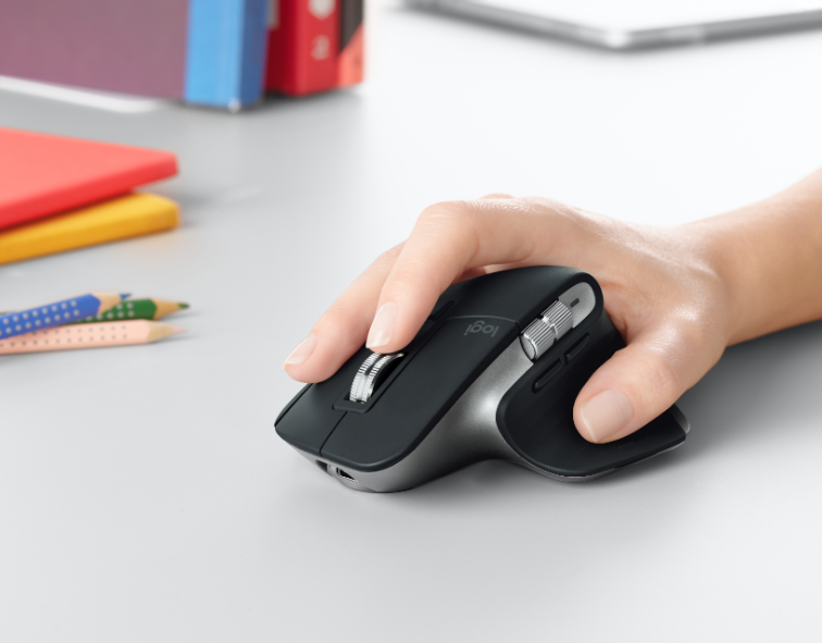 Logitech ra mắt hệ sản phẩm "Lifestyle & Apple Ecosystem"