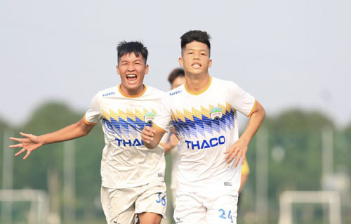 Hấp dẫn cuộc đua v&ocirc; địch Giải U17 C&uacute;p Quốc gia - Ảnh 1.