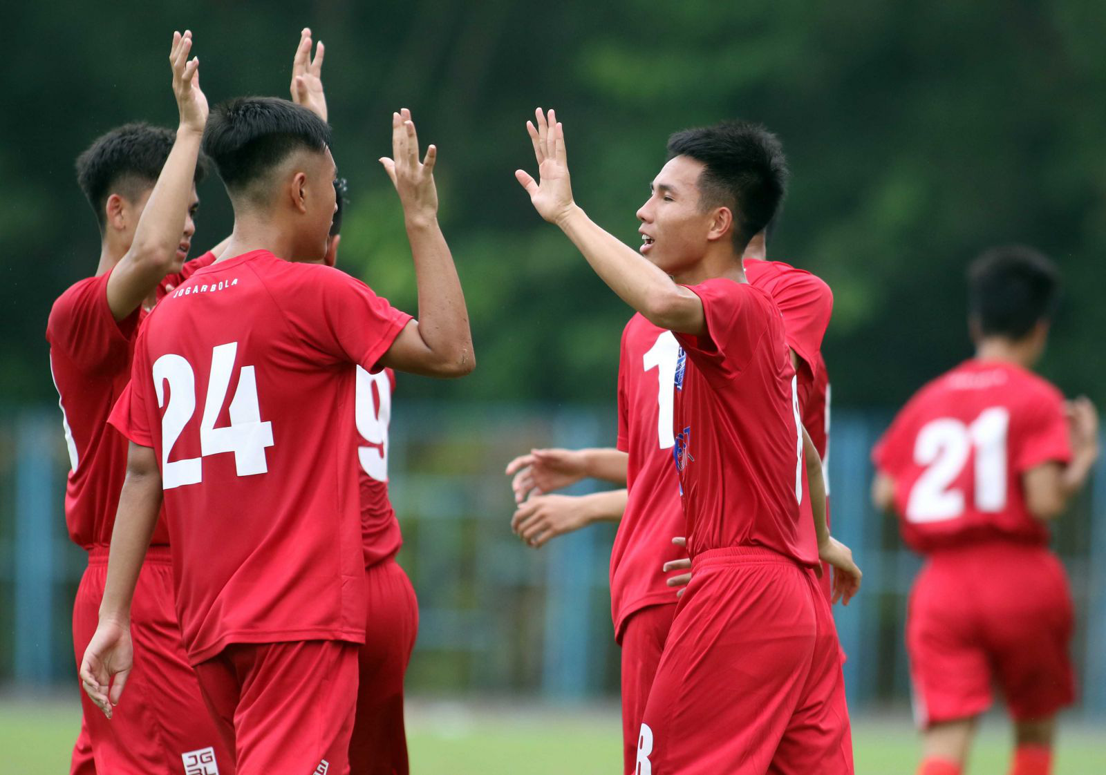 Thắng đậm H&agrave; Nội, CLB Viettel v&agrave;o chung kết Giải U17 C&uacute;p Quốc gia - Ảnh 3.