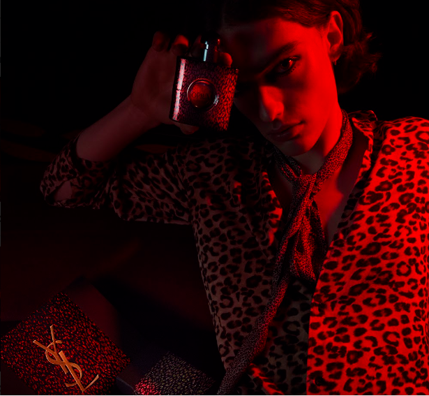 Yves Saint Laurent ra mắt bộ sưu tập giới hạn m&ugrave;a lễ hội 2020 - Ảnh 5.