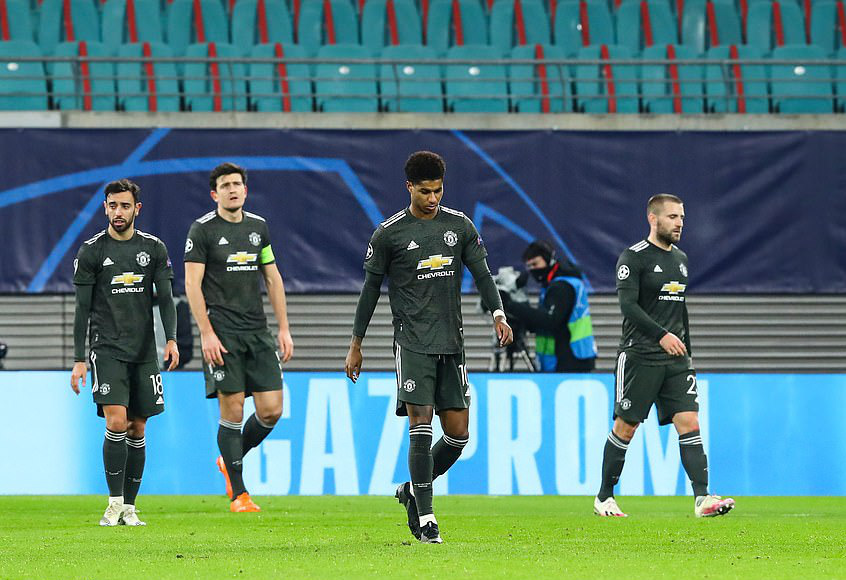Ngược d&ograve;ng muộn m&agrave;ng, Man United bị đ&aacute; văng khỏi Champions League - Ảnh 10.