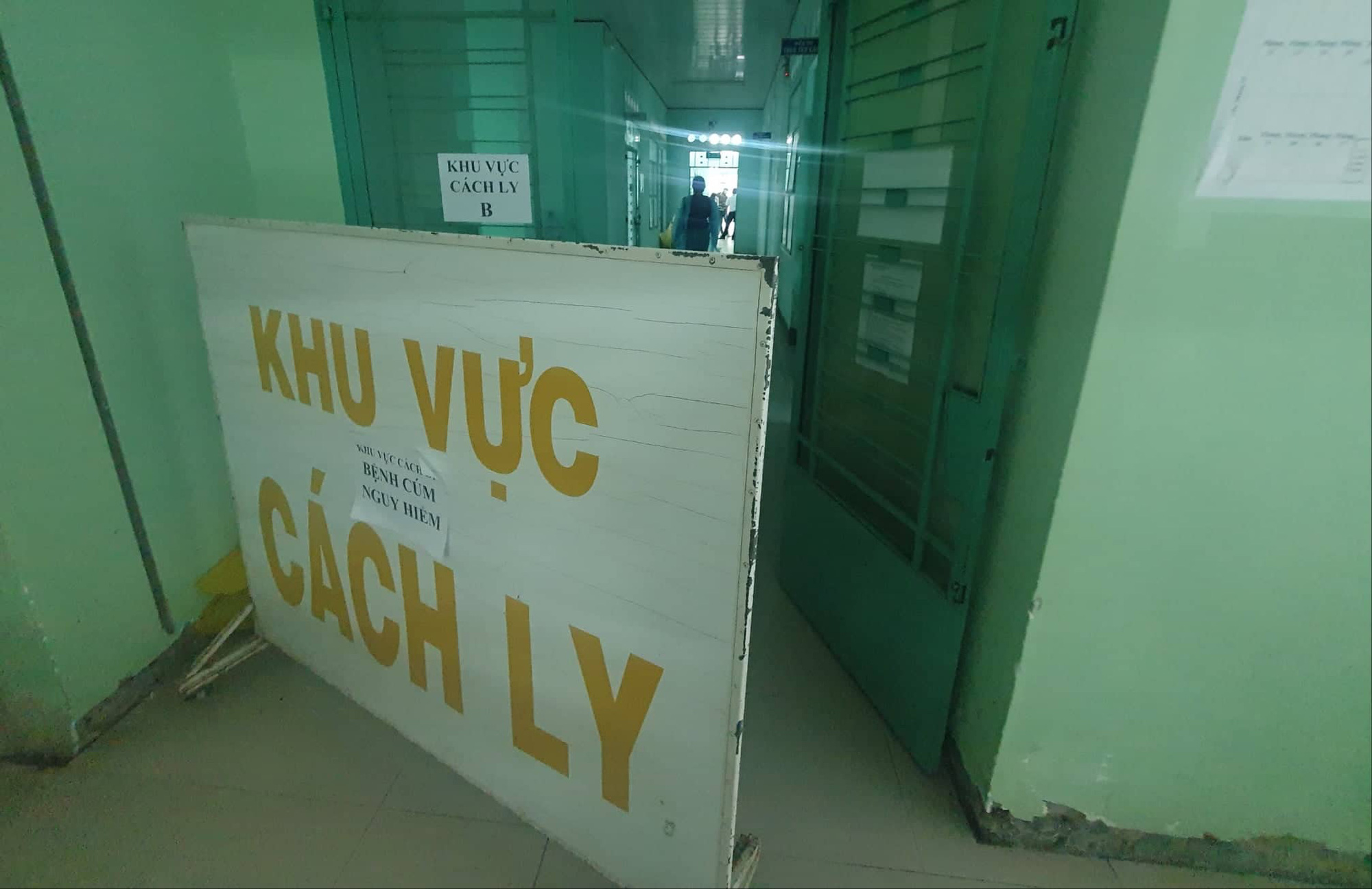Nữ lễ tân ở Nha Trang nhiễm virus corona sau tiếp xúc 2 bệnh nhân Trung Quốc